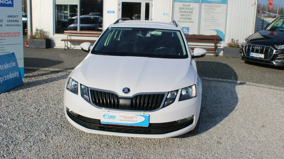 SKODA Octavia -