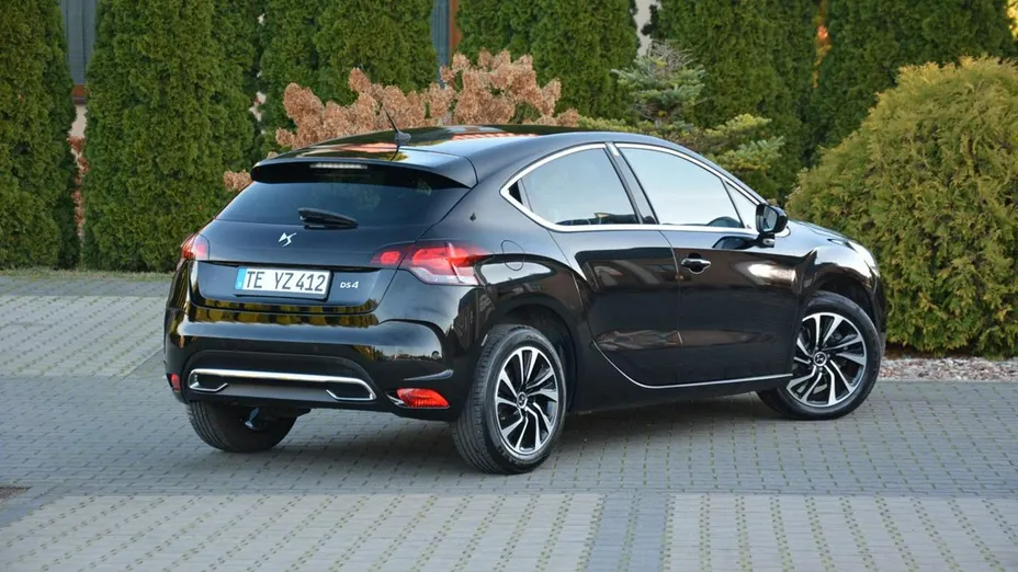 CITROEN DS4 -