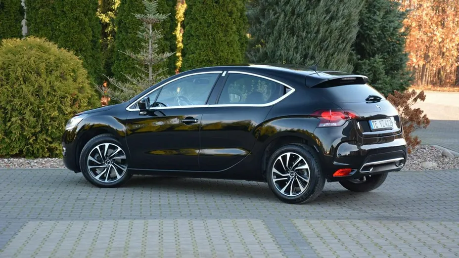 CITROEN DS4 -