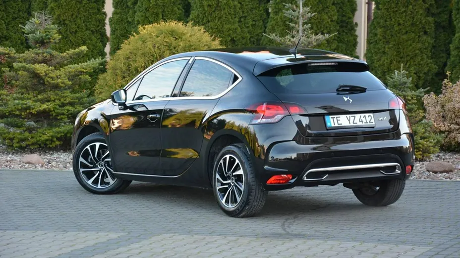 CITROEN DS4 -