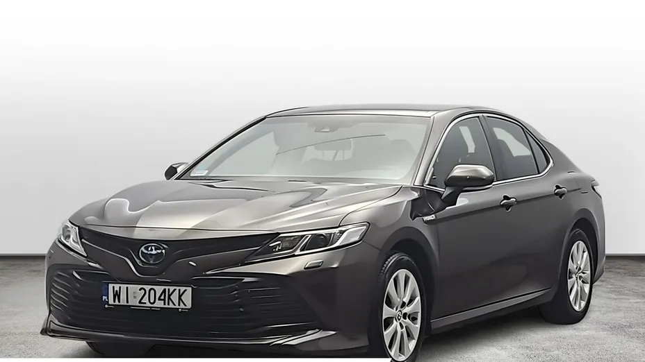 TOYOTA Camry -