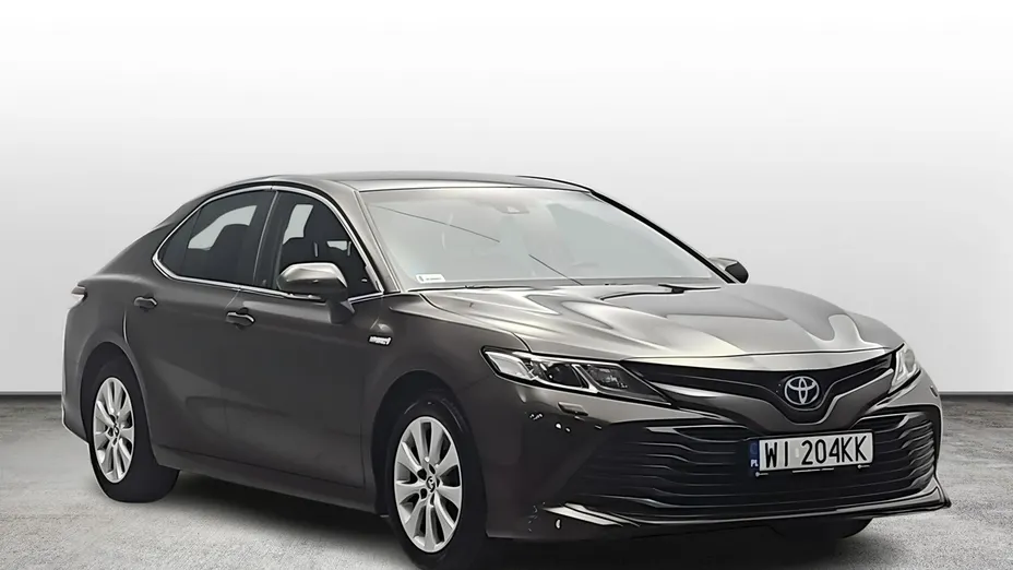 TOYOTA Camry -