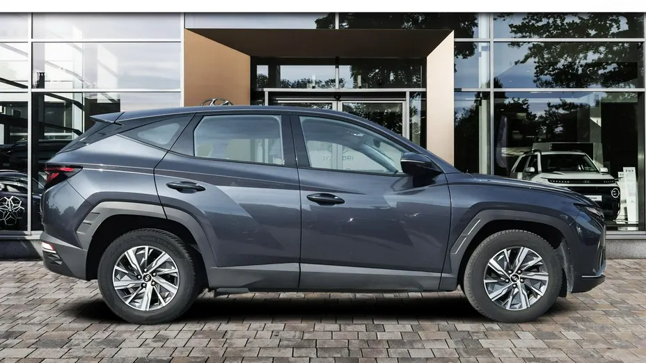 HYUNDAI Tucson -