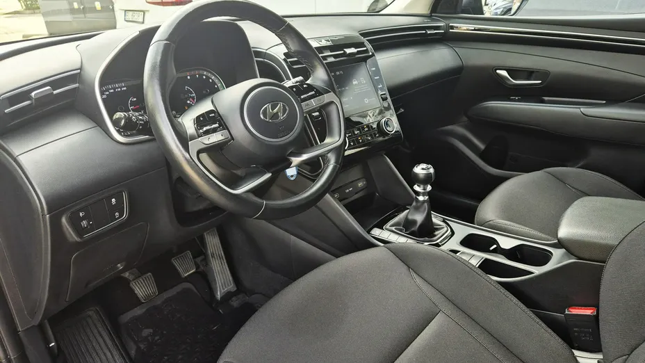 HYUNDAI Tucson -
