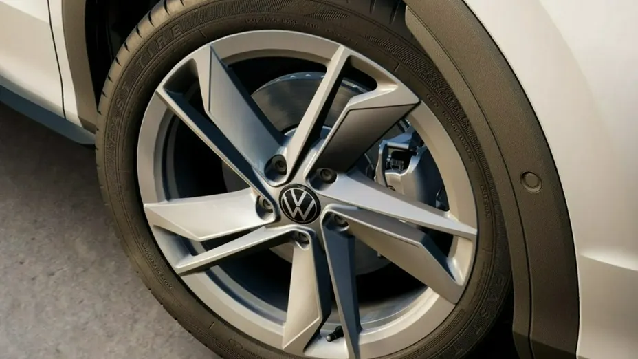 VOLKSWAGEN T-ROC -