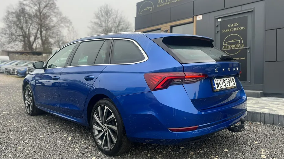 SKODA Octavia -