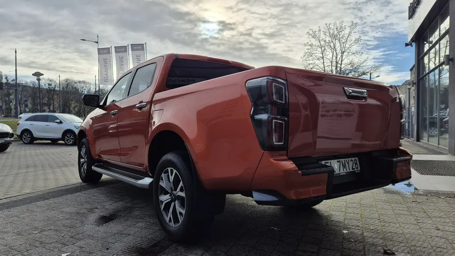 ISUZU D-Max -