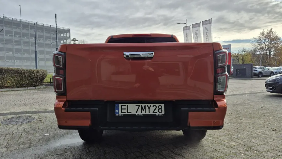ISUZU D-Max -