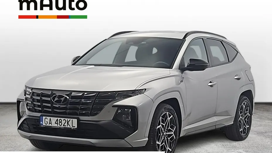 HYUNDAI Tucson -