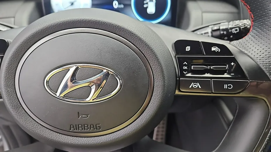 HYUNDAI Tucson -