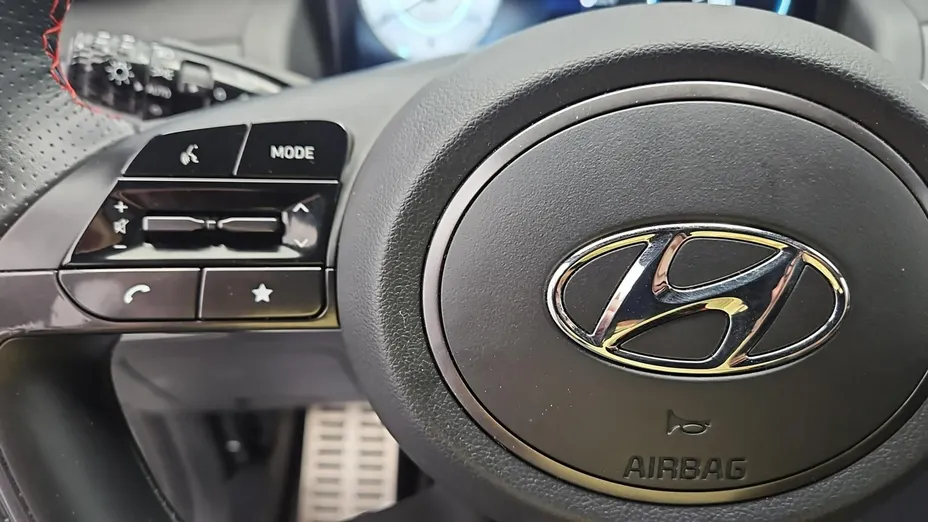 HYUNDAI Tucson -