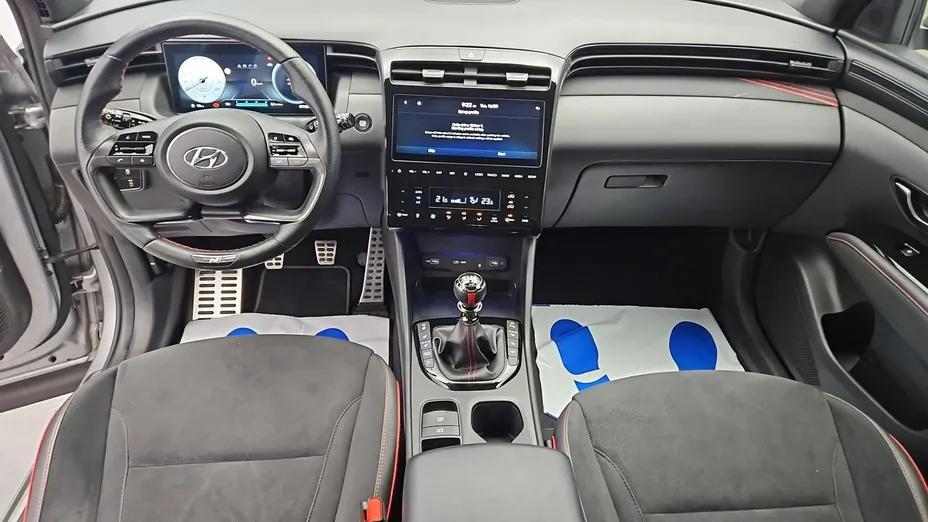 HYUNDAI Tucson -