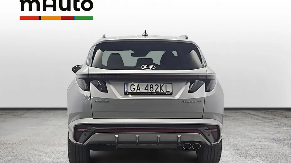 HYUNDAI Tucson -