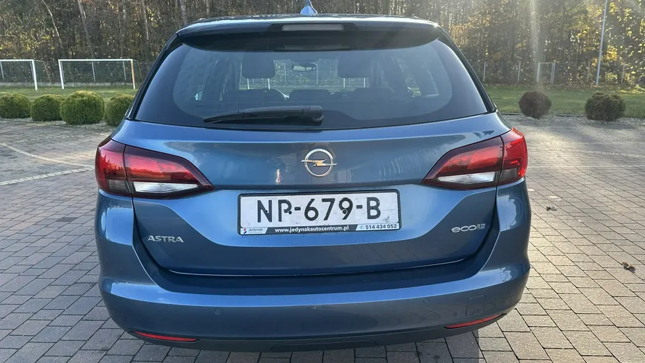 OPEL Astra -