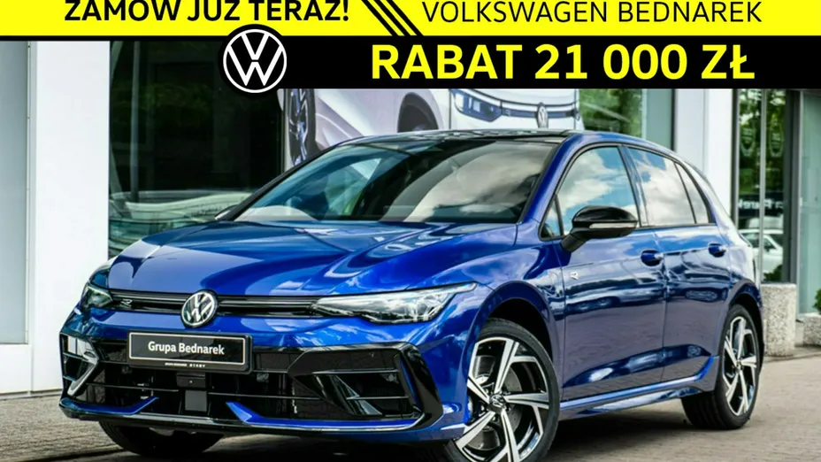 VOLKSWAGEN Golf -