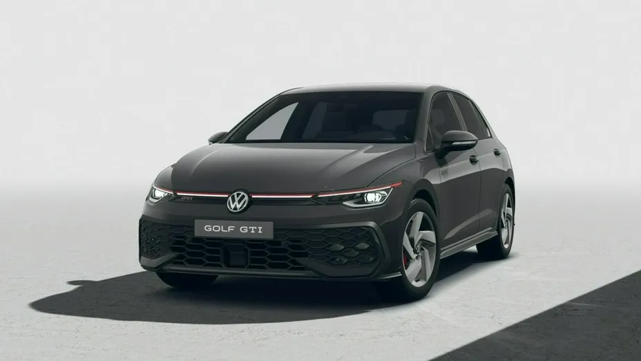 VOLKSWAGEN Golf -