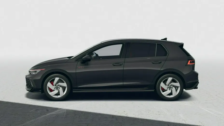 VOLKSWAGEN Golf -
