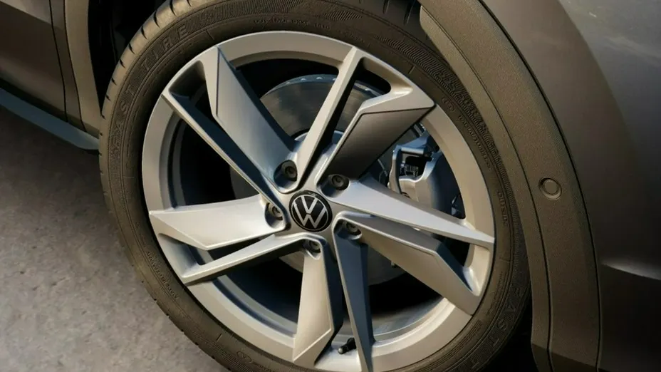 VOLKSWAGEN T-ROC -