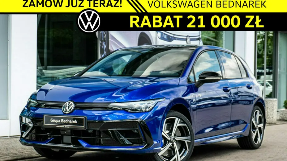 VOLKSWAGEN Golf -