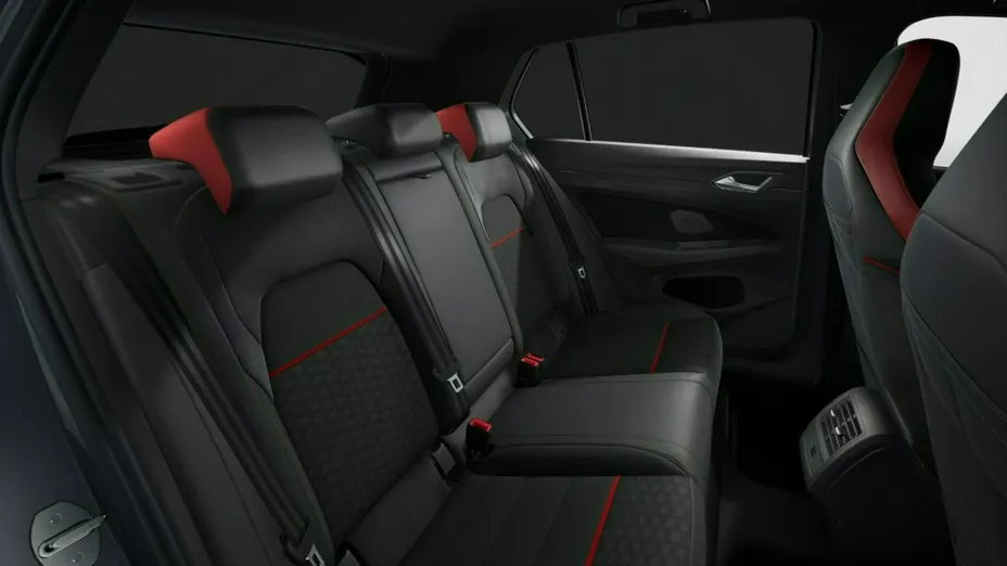 VOLKSWAGEN Golf -
