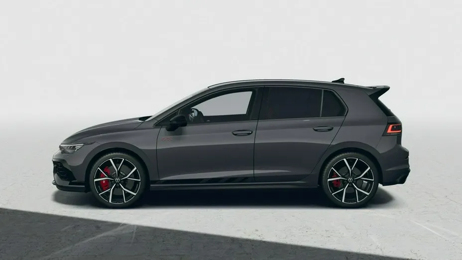 VOLKSWAGEN Golf -