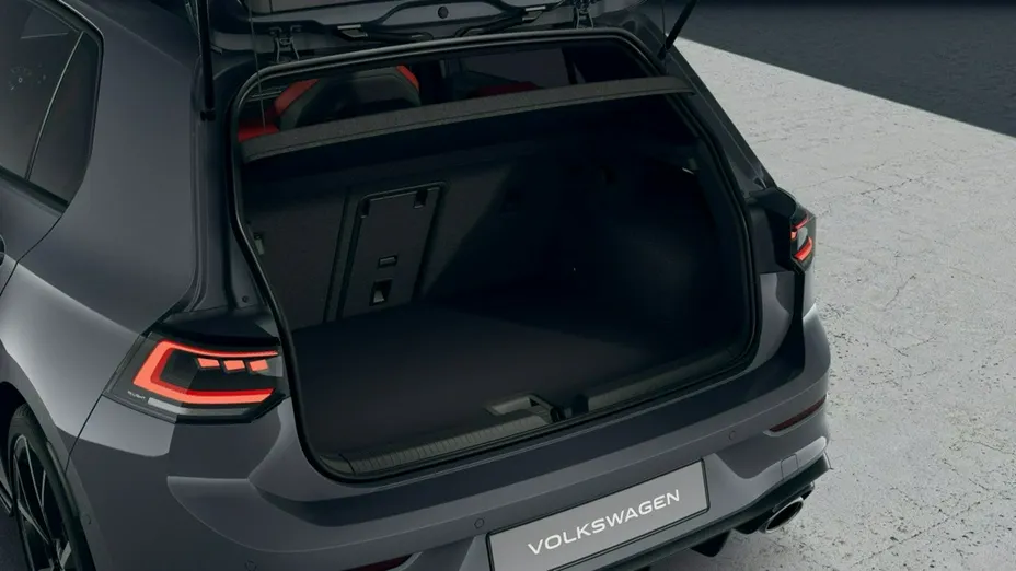 VOLKSWAGEN Golf -