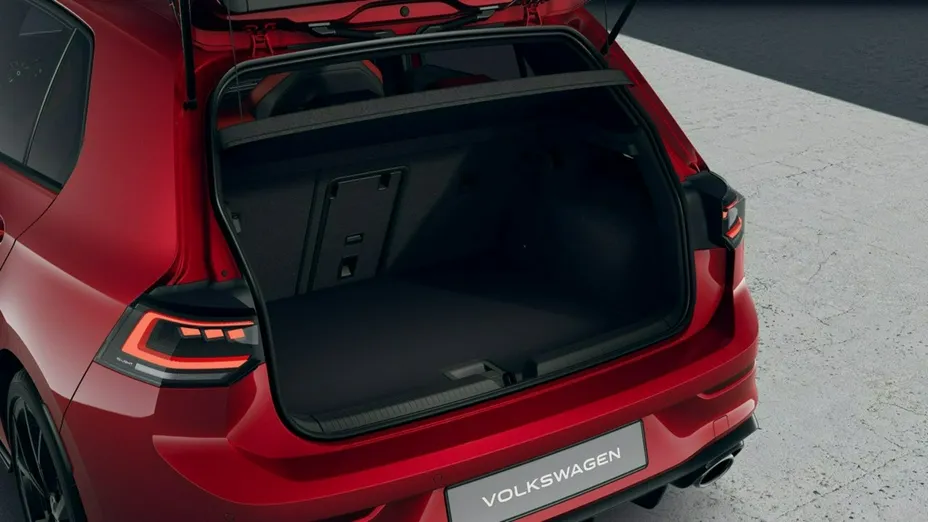 VOLKSWAGEN Golf -