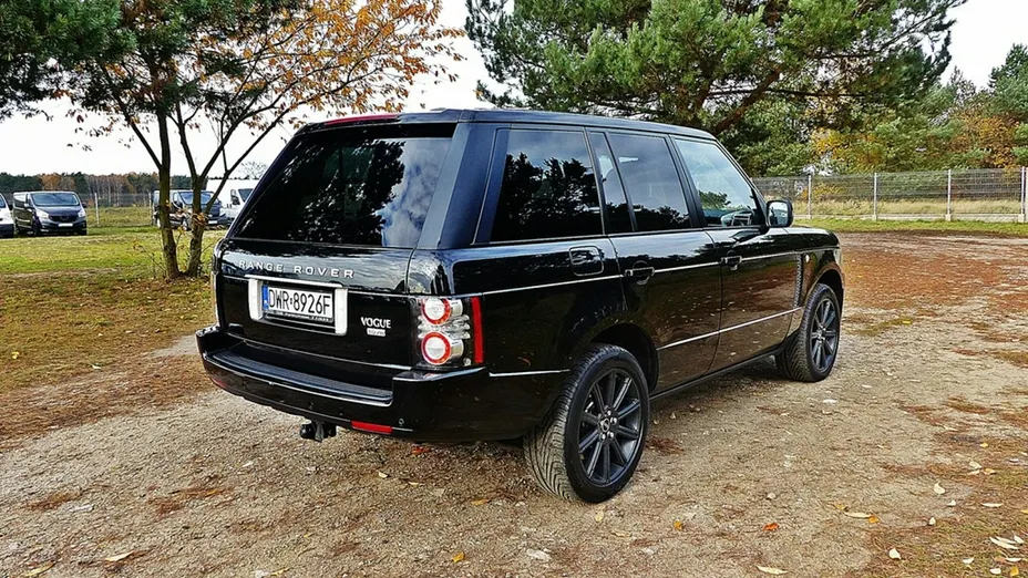 LAND ROVER Range Rover -