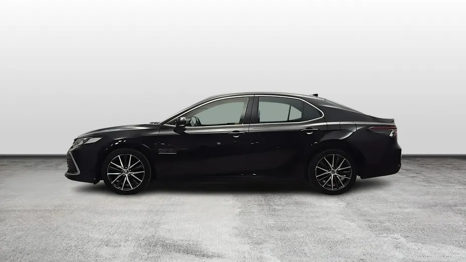 TOYOTA Camry -