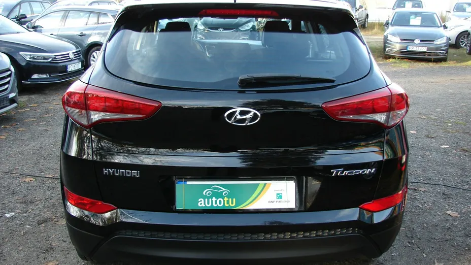 HYUNDAI Tucson -