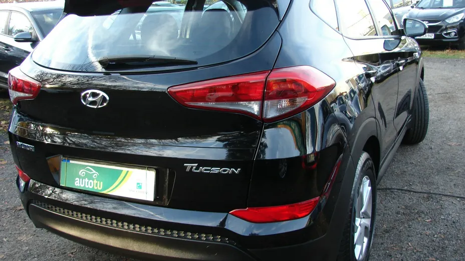 HYUNDAI Tucson -