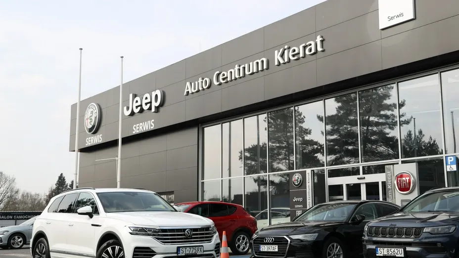 VOLKSWAGEN Touareg -