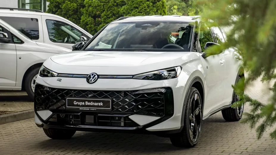 VOLKSWAGEN T-ROC -