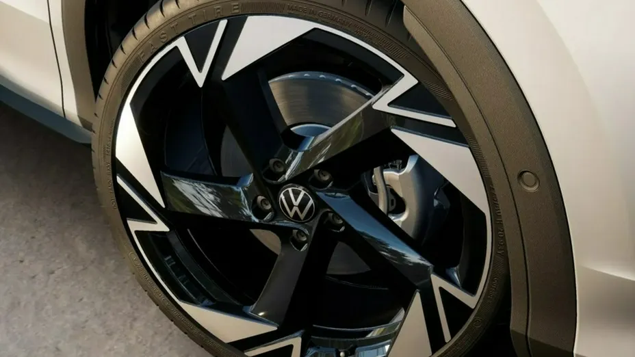 VOLKSWAGEN T-ROC -