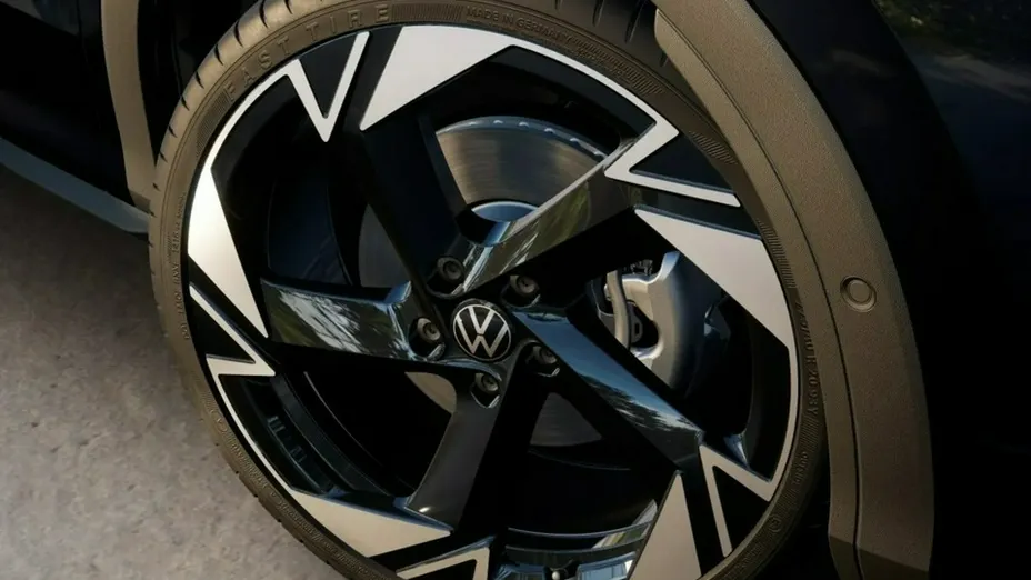 VOLKSWAGEN T-ROC -