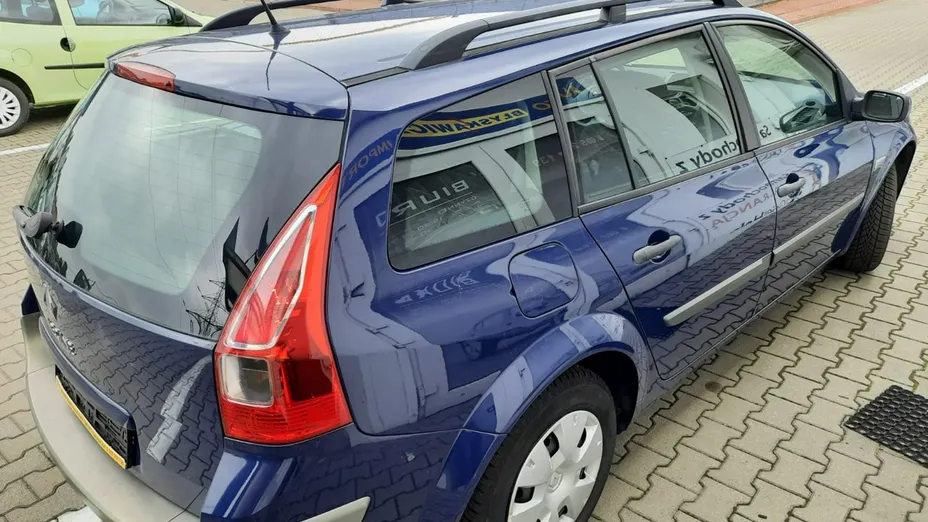 RENAULT Megane -