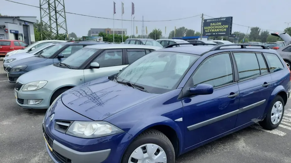 RENAULT Megane -