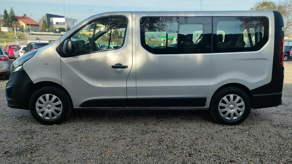 OPEL Vivaro -