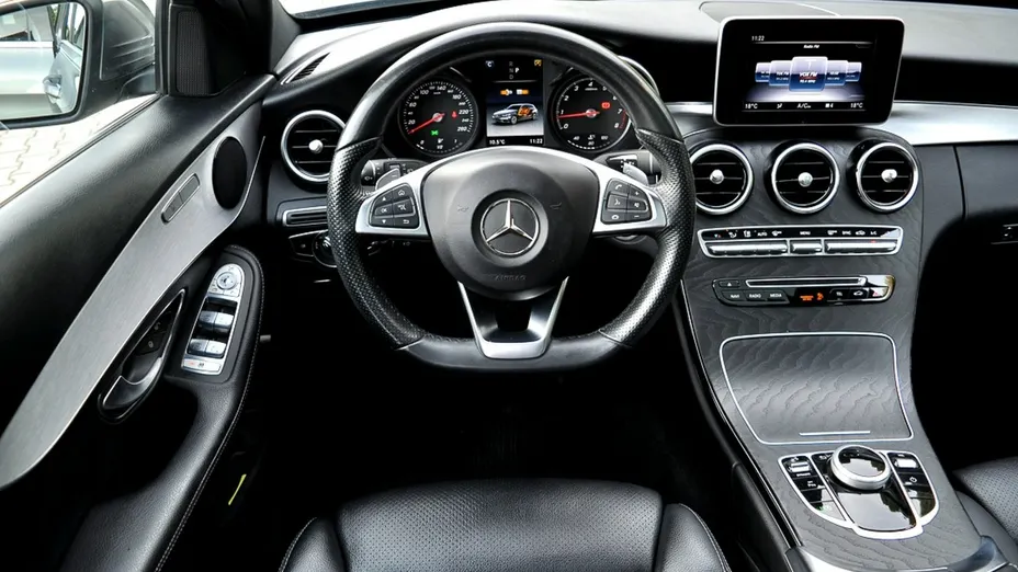 MERCEDES-BENZ C Klasa -