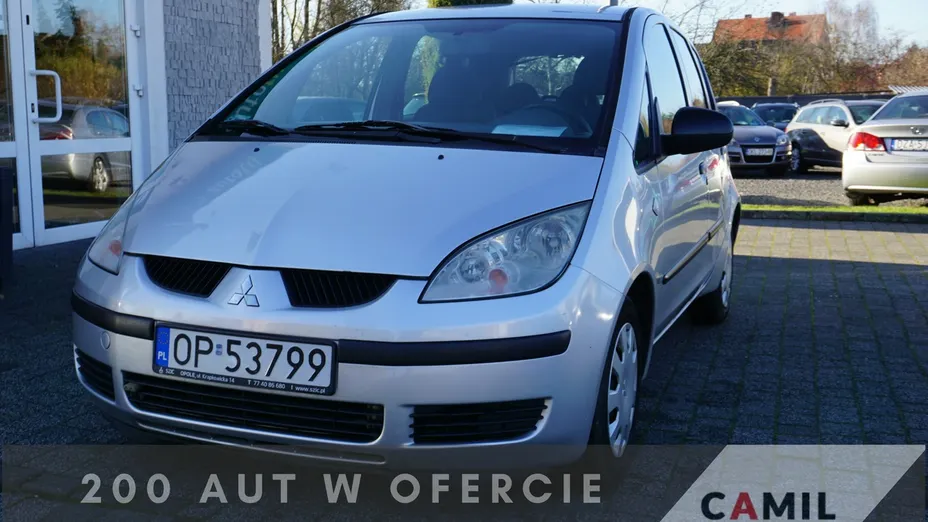 MITSUBISHI Colt -