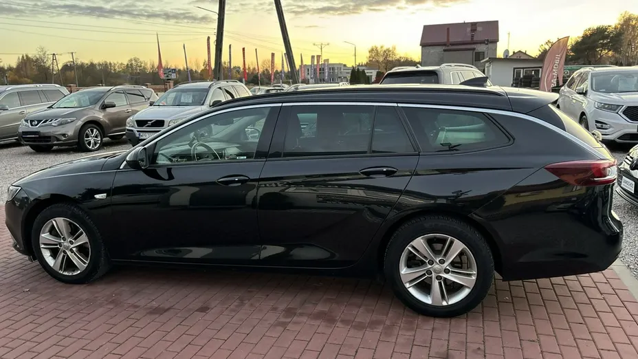 OPEL Insignia -