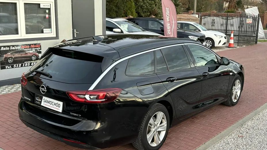 OPEL Insignia -