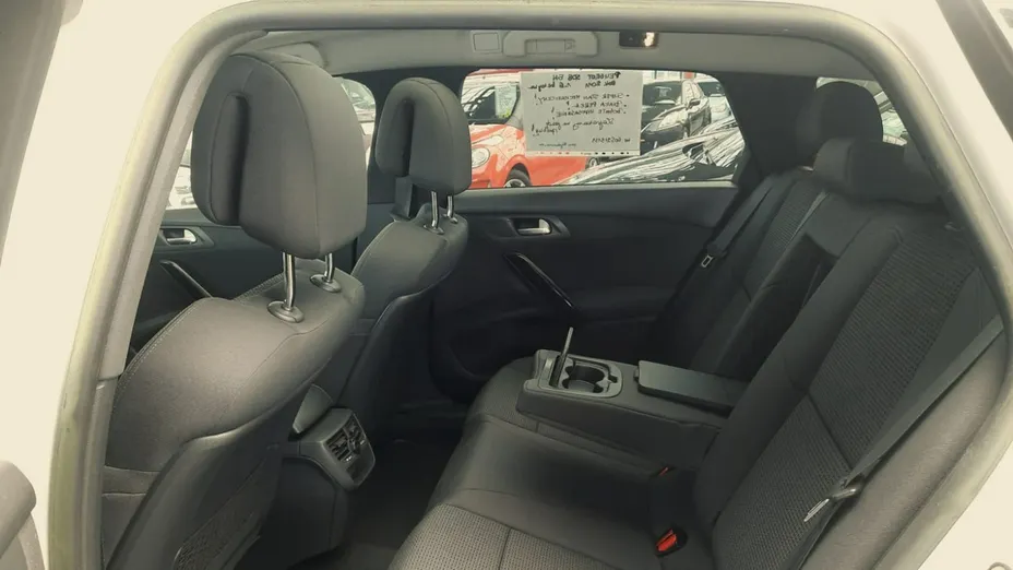 PEUGEOT 508 -