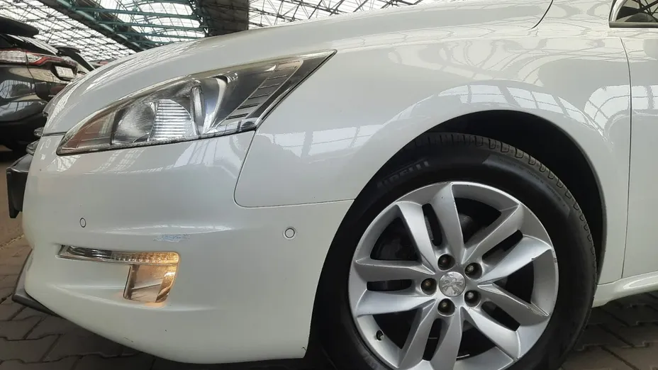 PEUGEOT 508 -