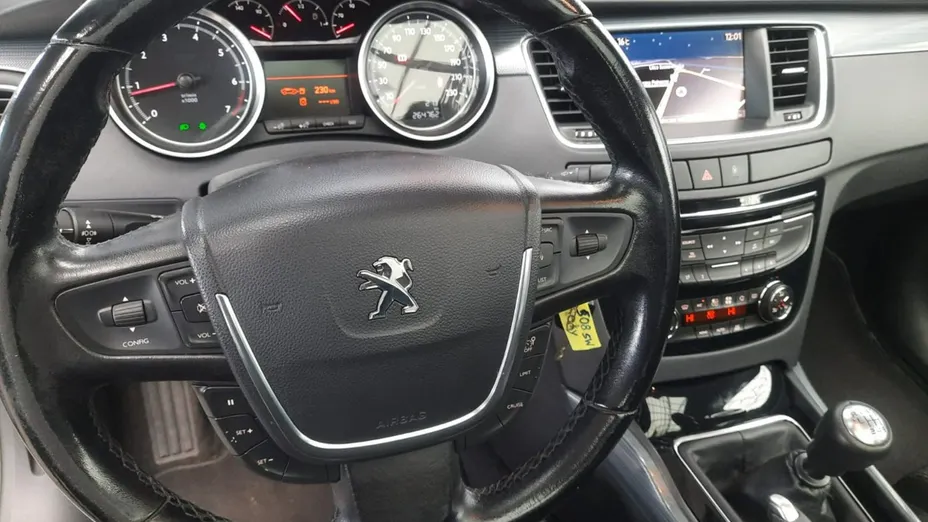 PEUGEOT 508 -
