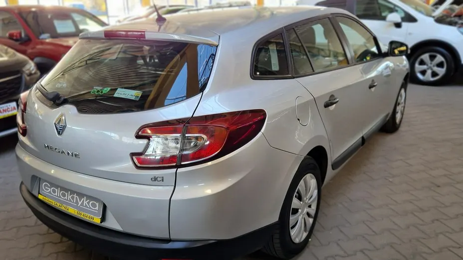 RENAULT Megane -