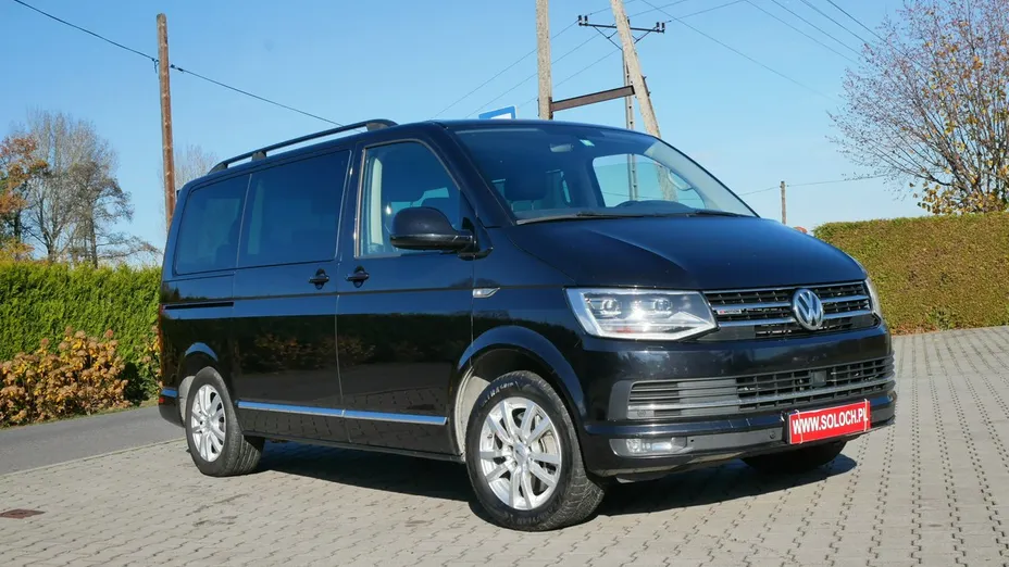 VOLKSWAGEN Multivan -