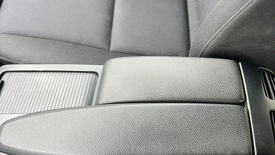 MERCEDES-BENZ C Klasa -