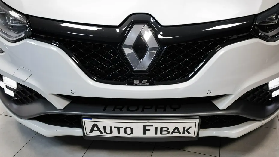 RENAULT Megane -