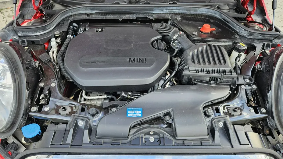 MINI Cooper -